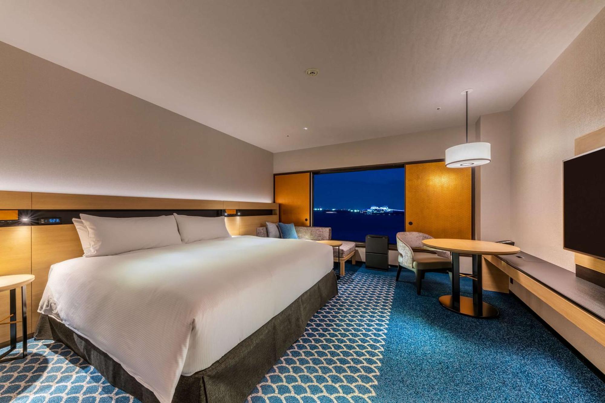 Hilton Tokyo Bay Hotel Urayasu Exterior foto